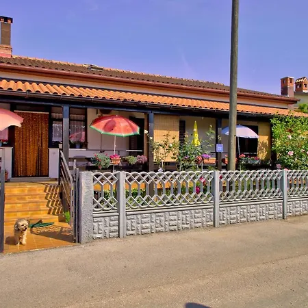 Nada 52 Guest house