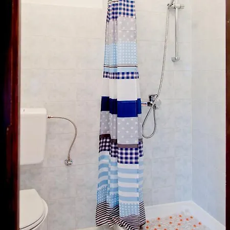 Nada 52 Guest house 2*